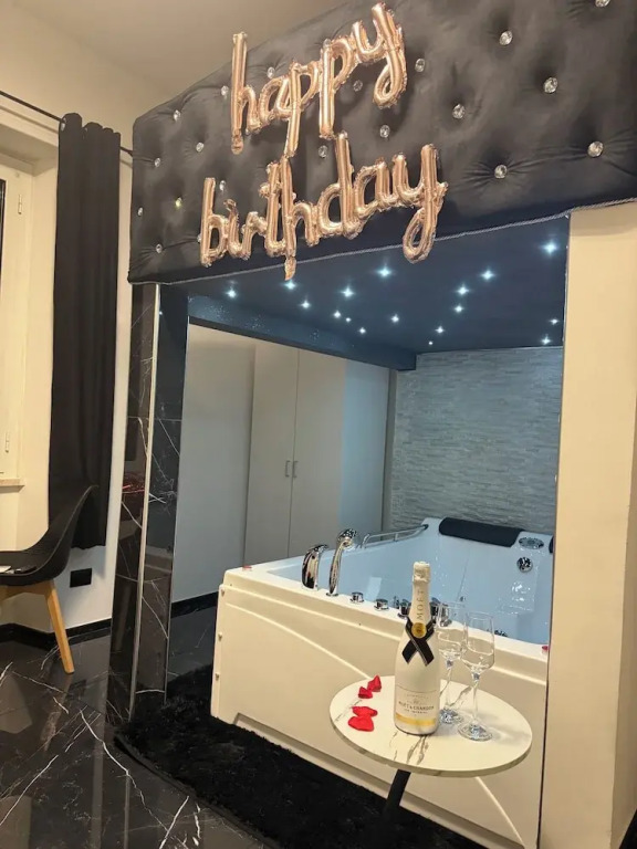 QT suite & luxury