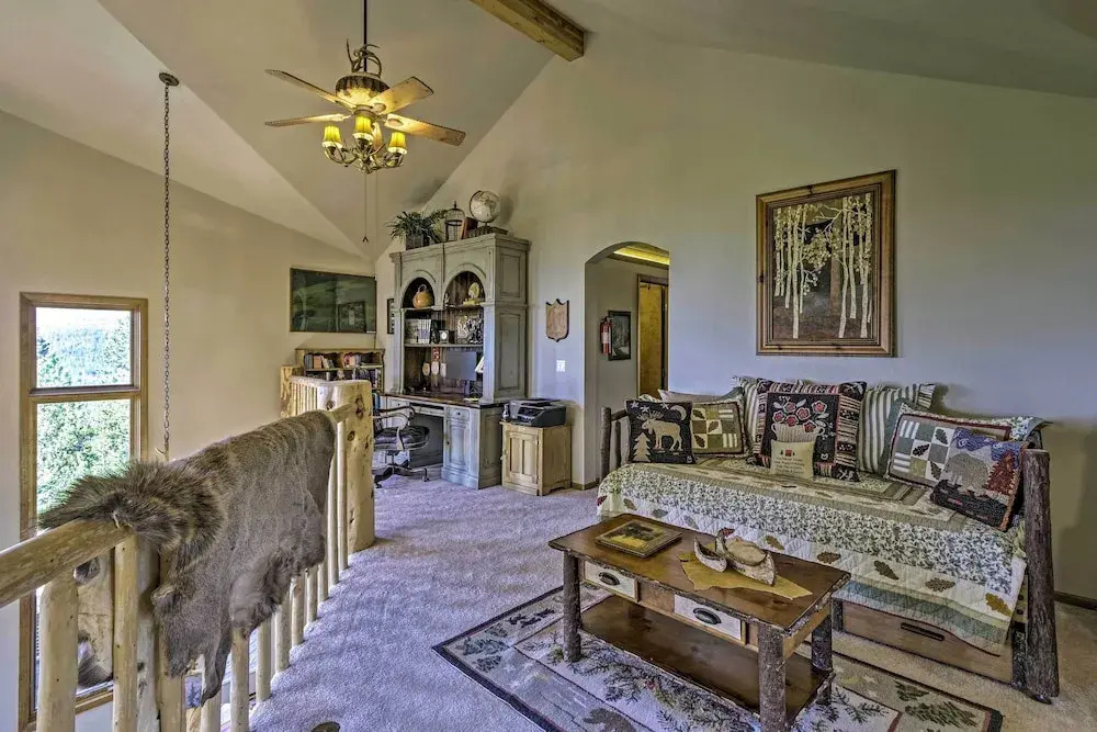 Spacious Fairplay Retreat w/ Hot Tub & Fire Pit!