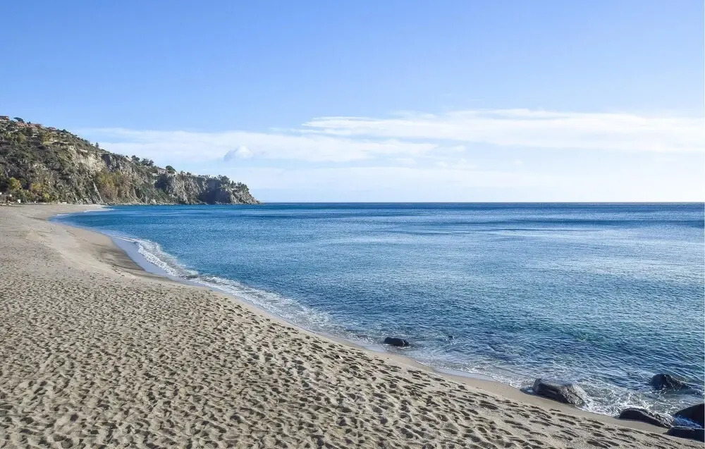 Nice Home in Reggio Calabria With Wifi and 1 Bedrooms