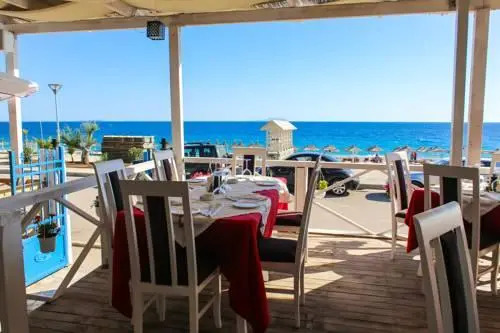 Noan Hotel E Resort