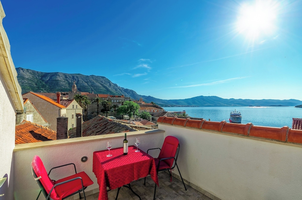 Apartments Lucija
