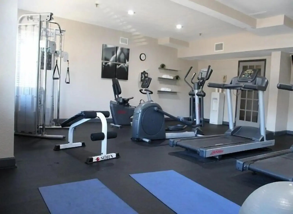 Country Inn & Suites by Radisson, Charlotte I-85 Airport, NC
