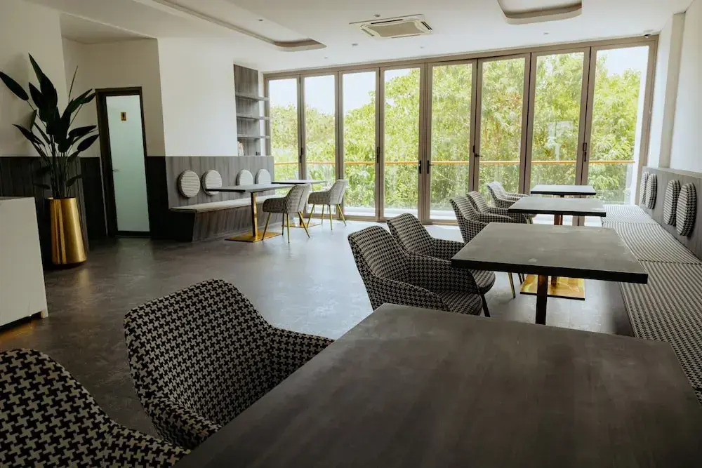 Elite Atoll Condotel