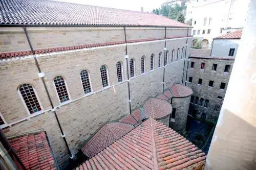Giulia Halldis Apartment