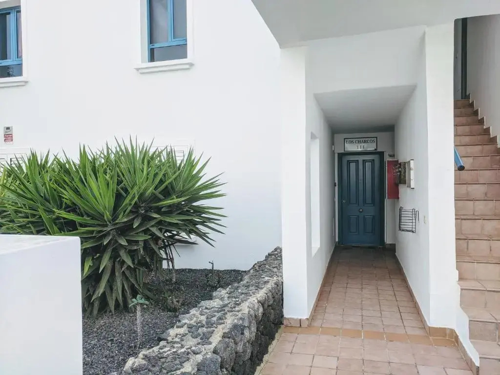 Ground floor apartment suite with private garden, Los Charcos