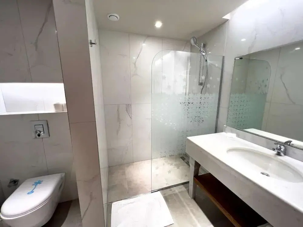 Grand Kartal Hotel