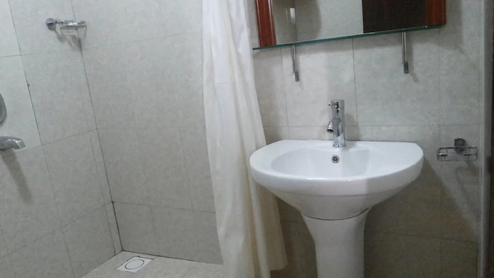 Palema Crown Hotel