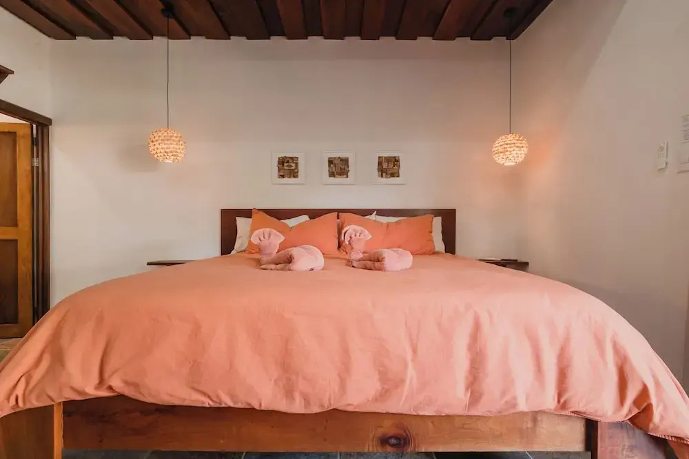 2 Blu Moons Boutique Hotel & Retreat