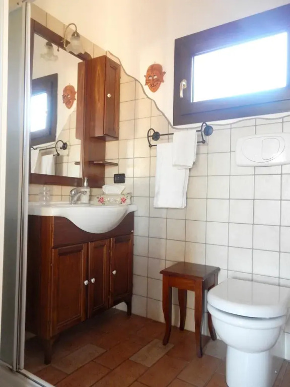 Apartment with One Bedroom in Cagliari, with Wonderful Mountain View, Terrace And Wifi - 4 Km From the Beach