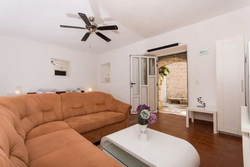 Apartment Elvira