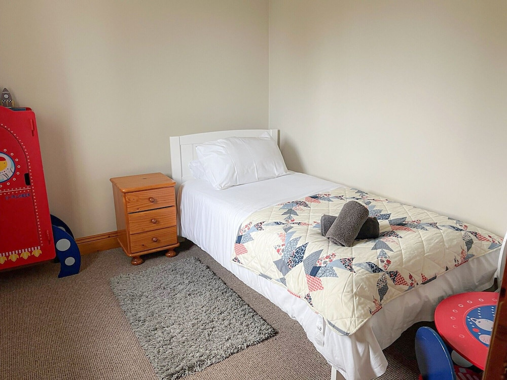 Seacliff Holiday Homes No 2 by Trident Holiday Homes