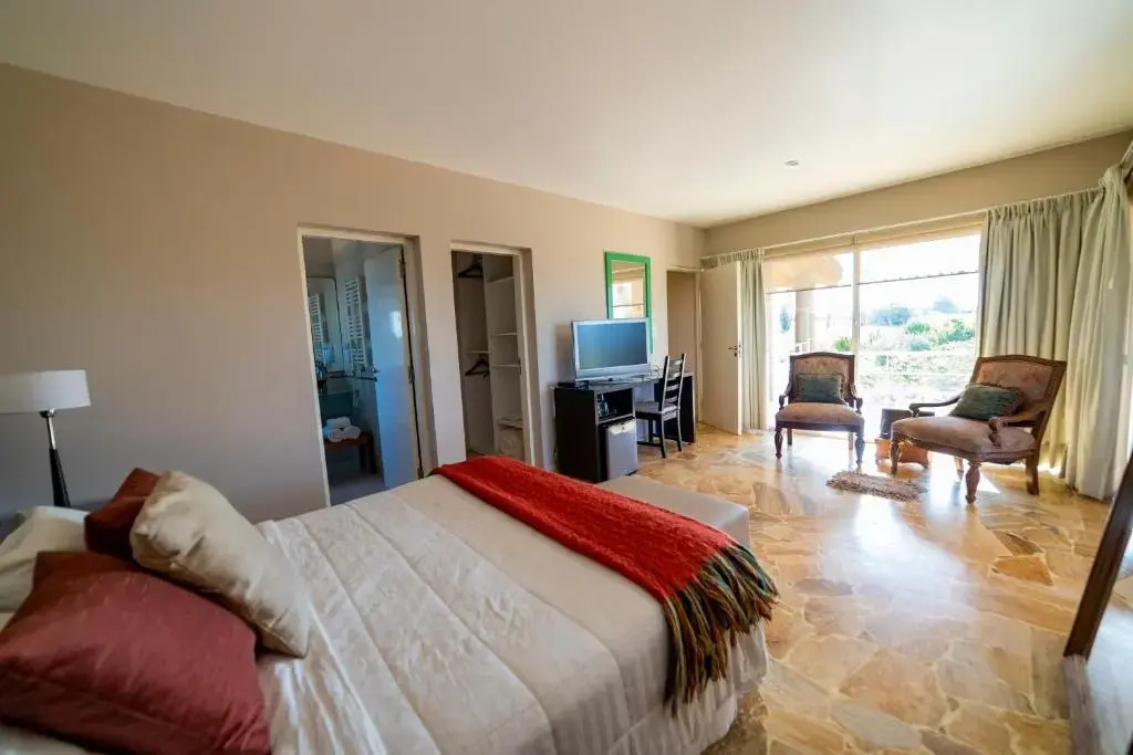 Chaglasian Wine & Suites