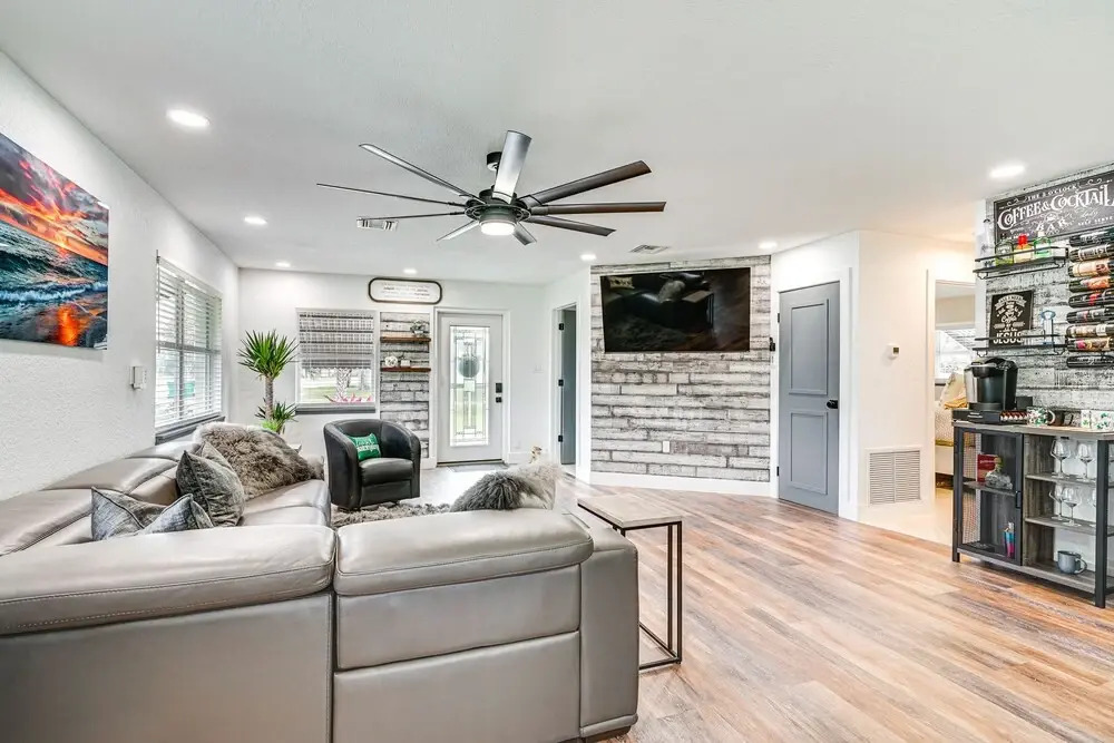Updated Punta Gorda Home 1 Mi to Laishley Park