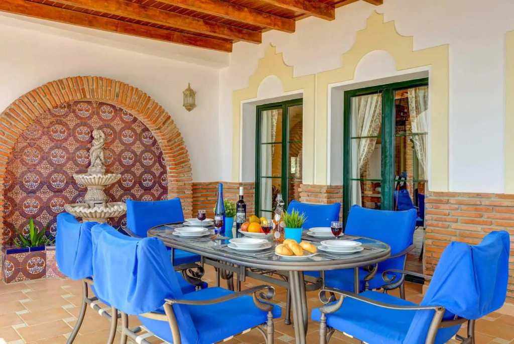 Villa El Pedregal
