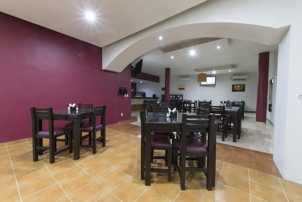 La Terraza Hotel