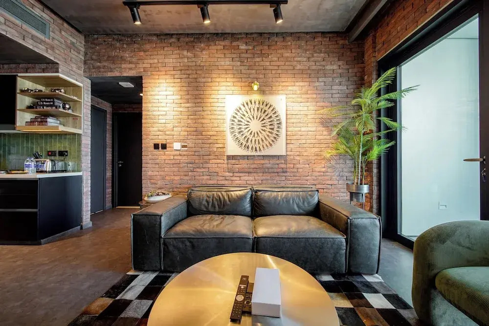 PVH - Modern Edgy 1BR - Downtown Views