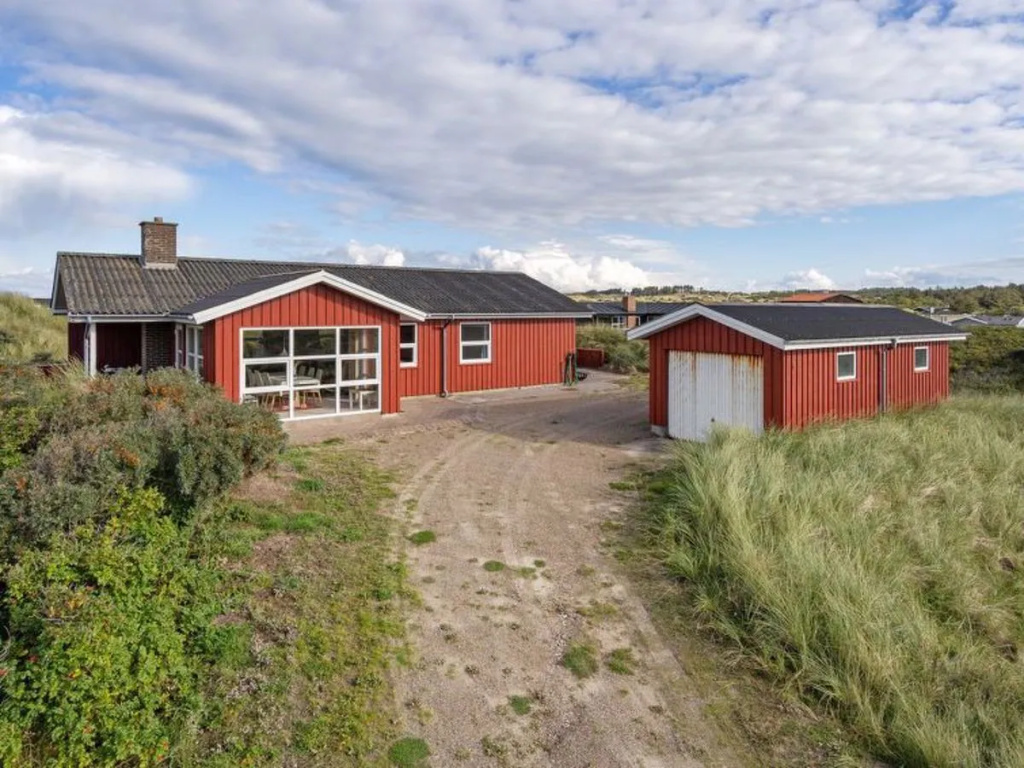 "Rudy" - 290m from the sea in NW Jutland