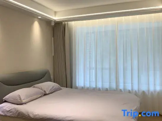 Zixi Homestay (Dai ancient town )