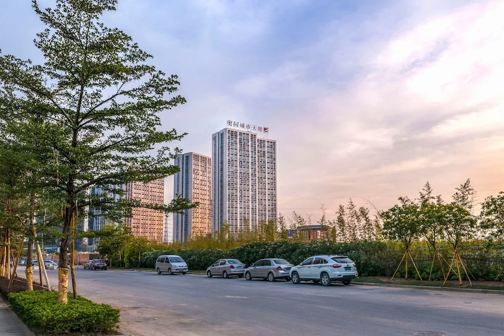 Mahattan Apartment Panyu Branch