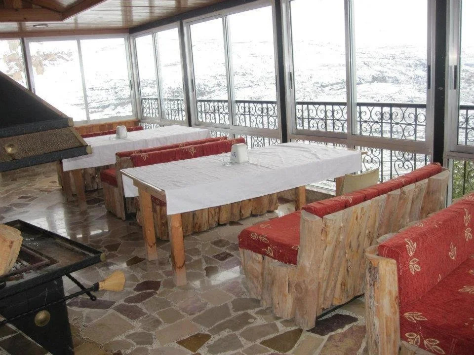Hotel L'Aiglon