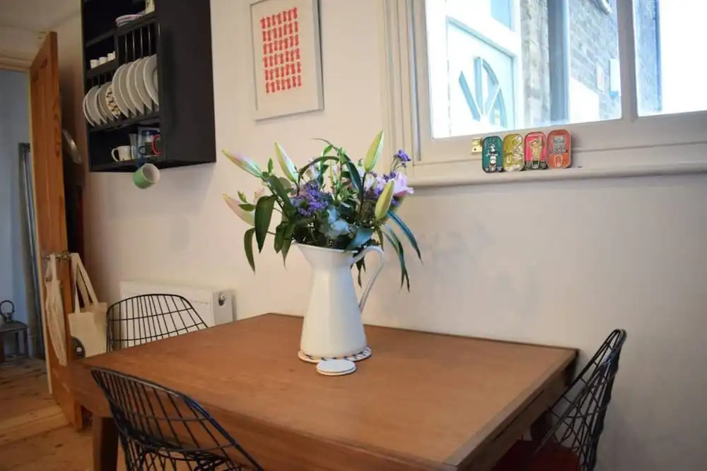 Bright 1 Bedroom Flat With Garden In New Cross Gate