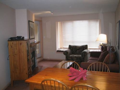 Peak to Green Accommodations