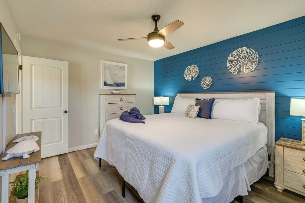 2 Units at Horizon South Resort! Walk to Beach