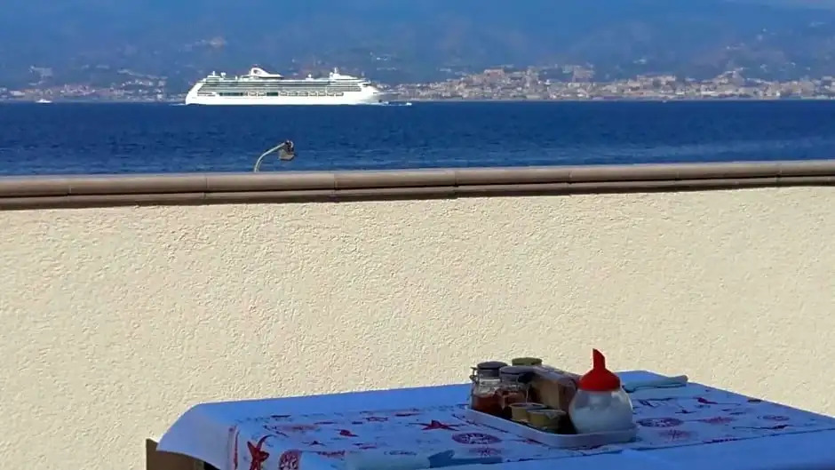 B&B A due Passi dal Mare