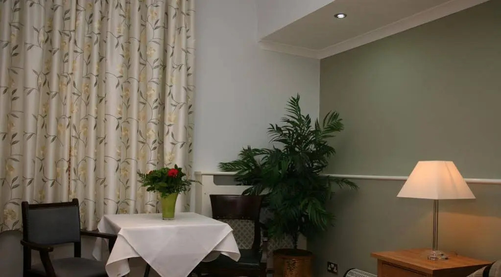 Tamasha Hotel