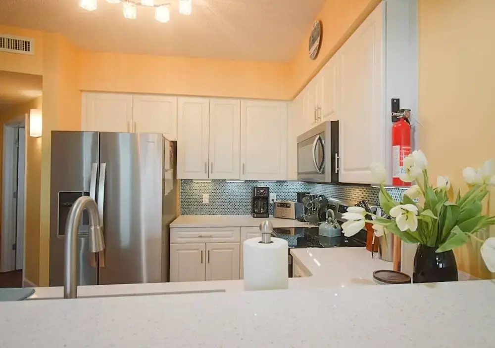 Bluewater Keyes Ph9 2 Bedroom Condo by Redawning, North Myrtle Beach
