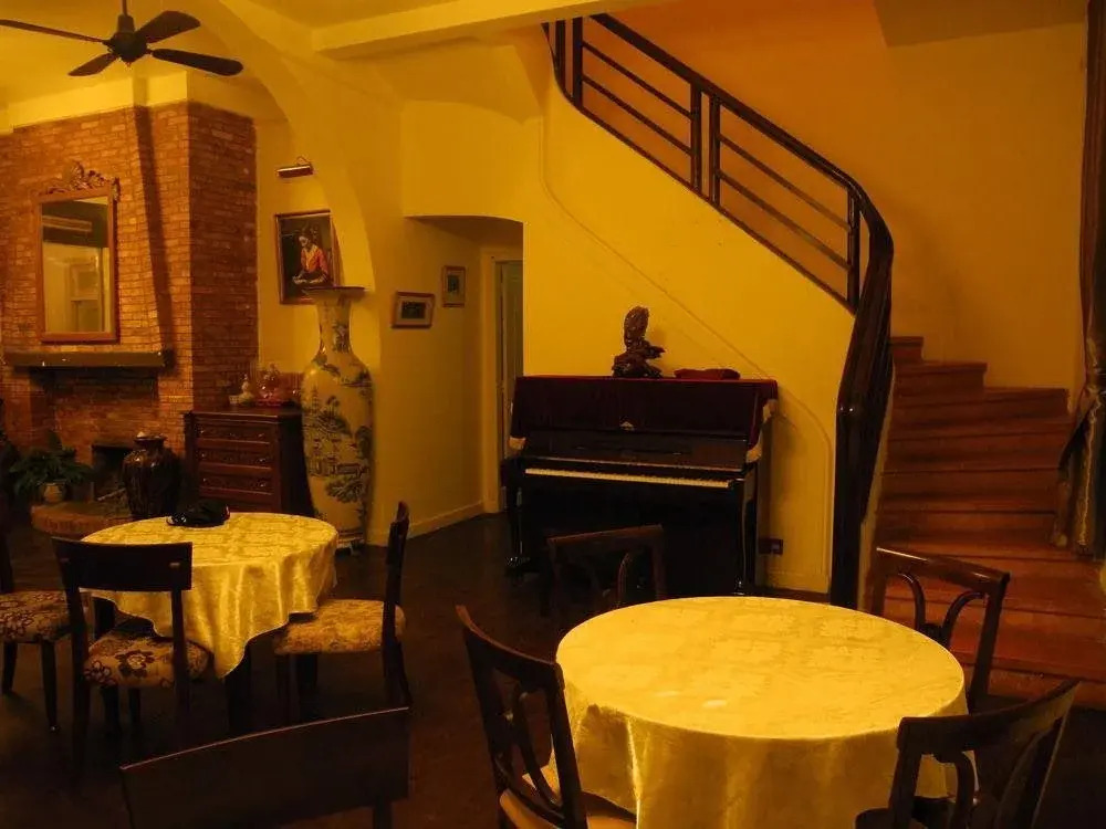 Hoang De Hotel