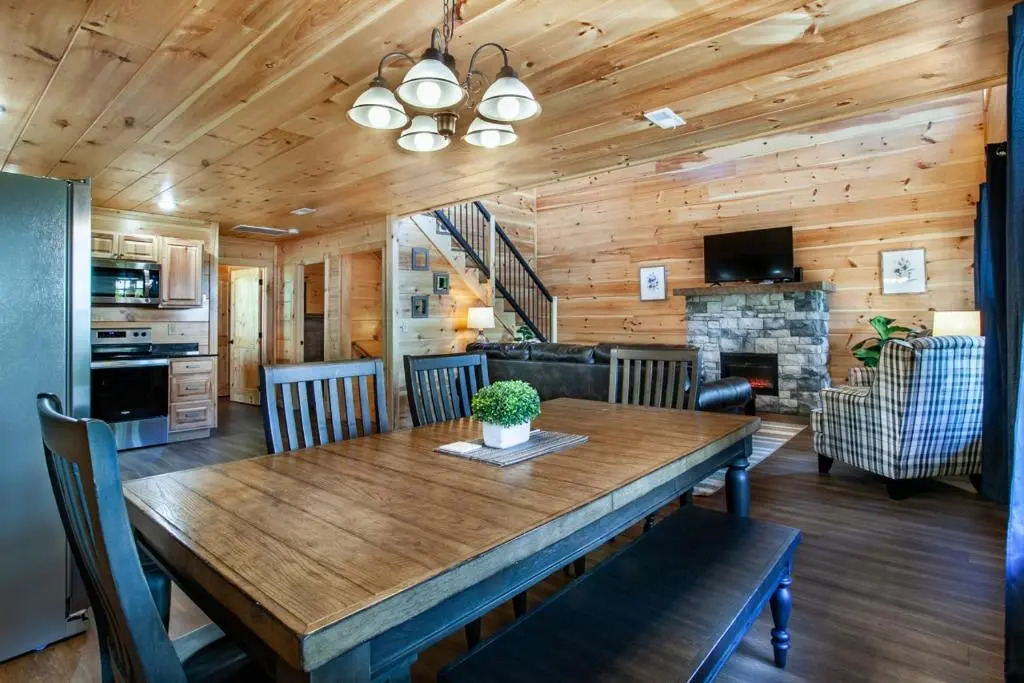 Bandit Lodge BRAND NEW CABIN w Pool