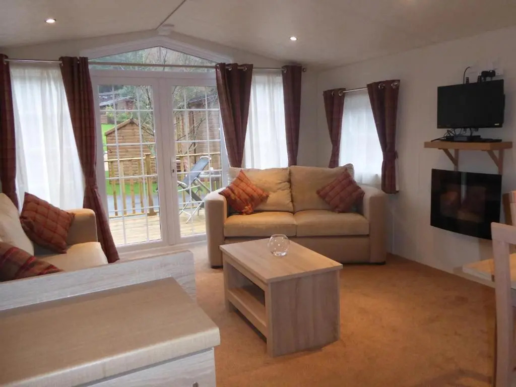 Lewis Lodge