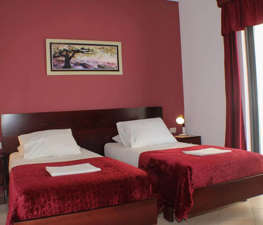 Hotel MS