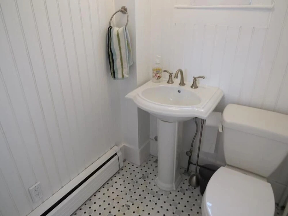 333 Old Harbor Road - Four Bedroom Home