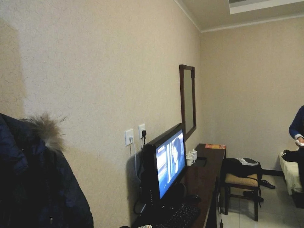 Dongfangzhidao Business Hotel