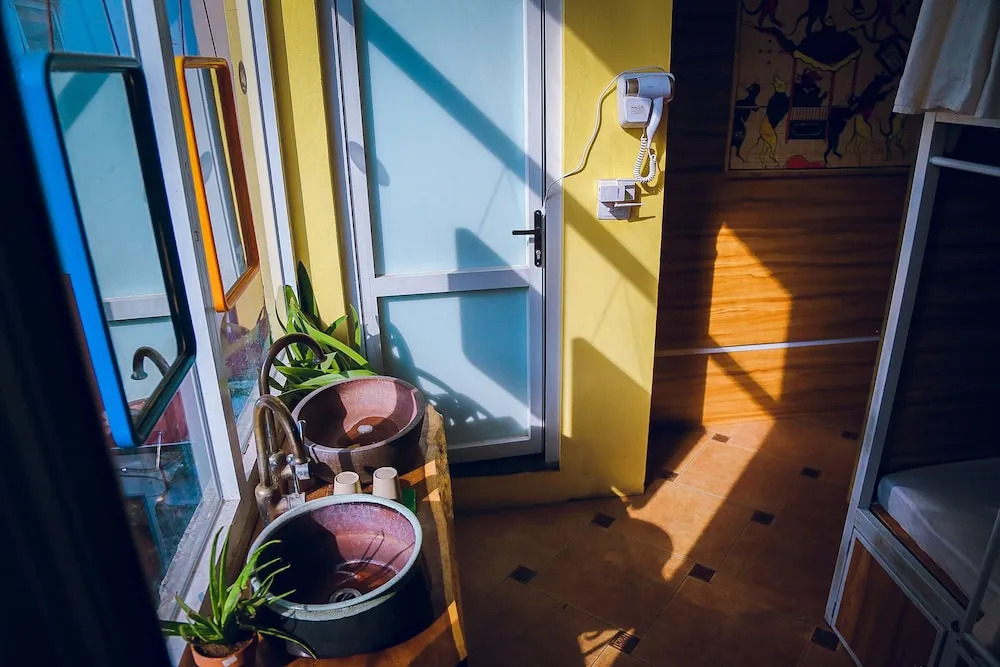 Halley Hostel
