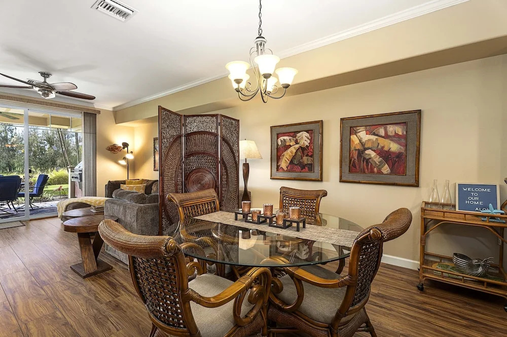 Waikoloa Beach S O2 2 Bedroom Condo by RedAwning