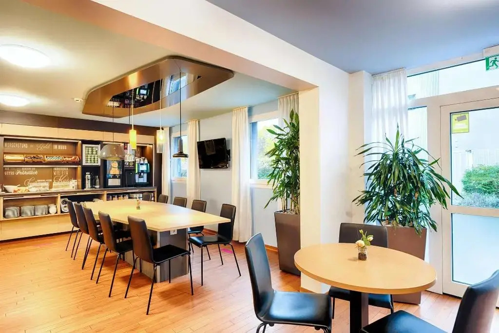 B&B HOTEL Köln-Frechen