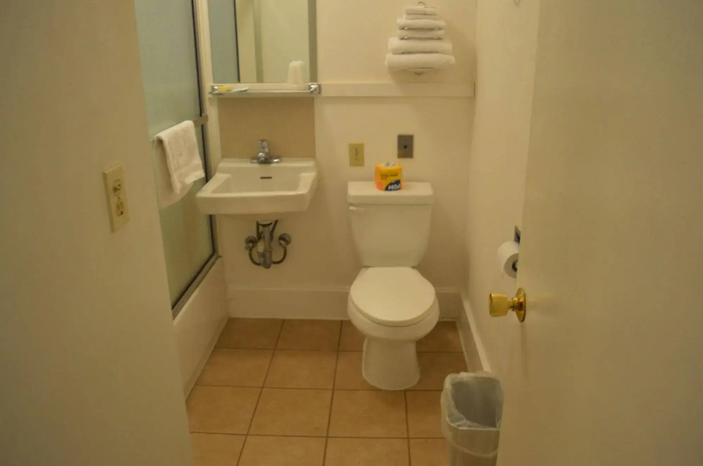 Columbus Motor Inn