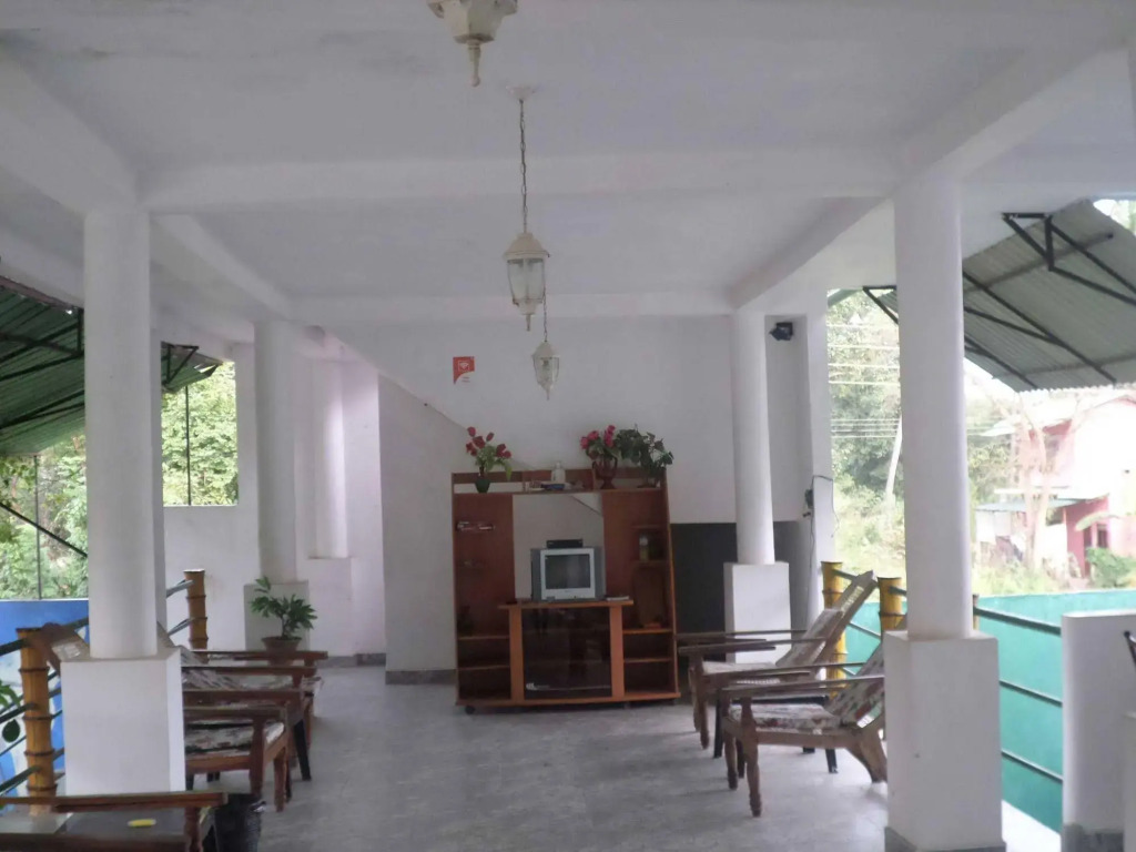 Vista Kandalama Gate