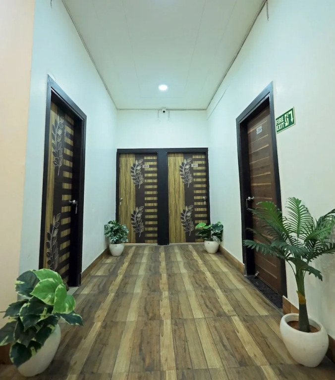 Hotel Admire Stay