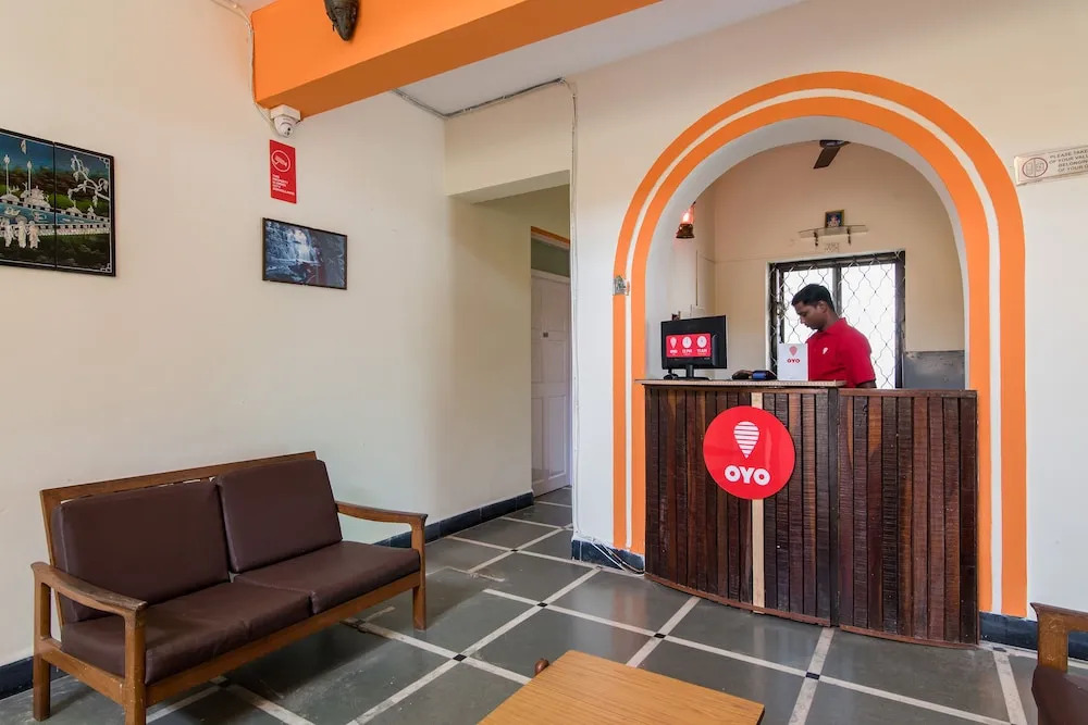 OYO 10424 Hotel Bigg Daddy
