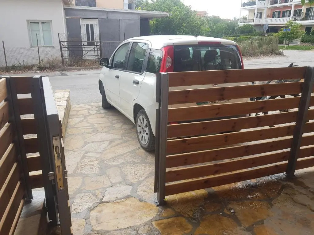 Limonero New City Apartment 1 with Private Parking