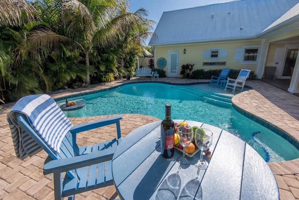 Sunshine Reef Apartment 4