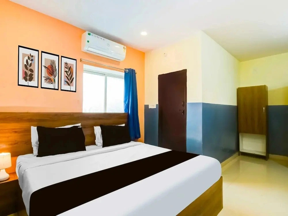 Hotel O Musarambagh Metro Station