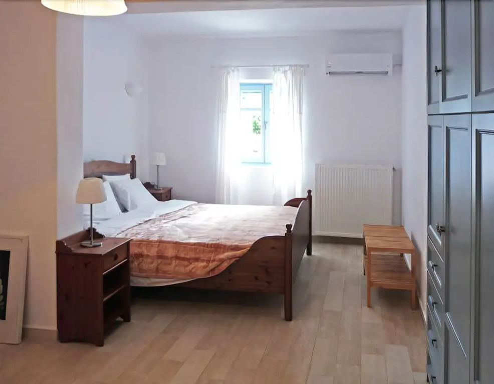 Emmanuela House
