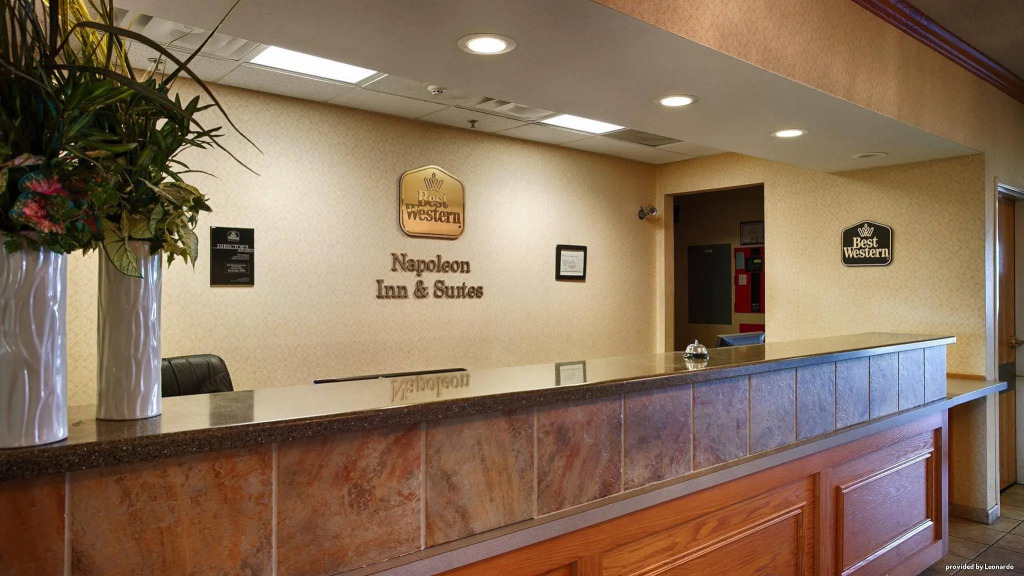 Holiday Inn Express - Toledo West - Napoleon by IHG