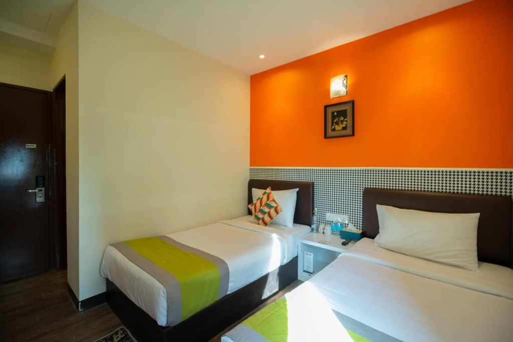 Link Hotel