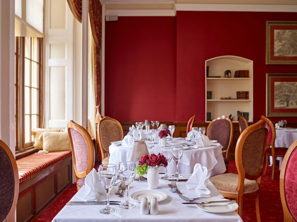 Dumbleton Hall Hotel